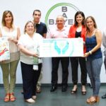 Bayer se ‘moja’ con la EM y organiza un mercadillo solidario