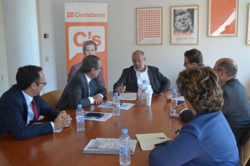 Jesus Aguilar CGCOF y Francisco Igea Ciudadanos