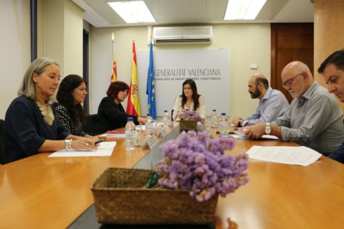 Reunión entre la Consejería de Sanidad Universal de la Comunidad Valenciana y los Colegios Oficiales de Farmacéuticos de Castellón, Valencia y Alicante