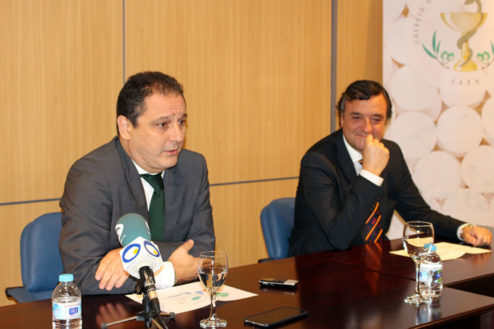 El presidente del COF de Jaén, Juan Pedro Rísquez y el presidente del Colegio de Dentistas de Jaén, Miguel Ángel López-Andrade