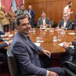 Andalucía: PP y Cs acuerdan revertir las subastas en los primeros 100 días
