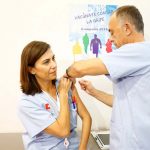 La vacunación de gripe a los  sanitarios es «vital», y más en tiempos de covid