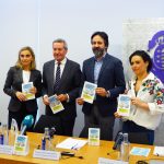 Las farmacias de A Coruña, a promover la salud bucodental