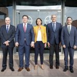 Bayer presenta a Gobierno central y Comunidad de Madrid su compromiso con la inversión en el país