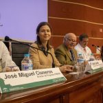Aguirre destaca los buenos resultados de Pirasoa en la reducción del consumo de antibióticos