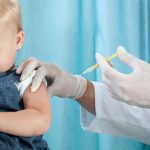 Los pediatras recomiendan la vacunación antigripal universal en niños entre seis meses y cinco años