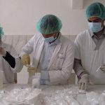 Acofarma aporta materias primas a un laboratorio de fórmulas magistrales esenciales en Tindouf