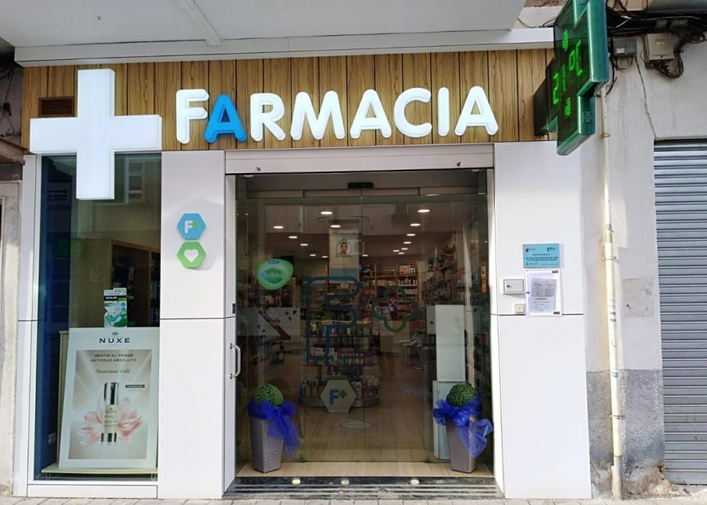 Murcia convenia con el COF la dispensación de opiáceos en farmacias