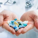 20 medidas para mejorar el acceso de los pacientes a nuevos medicamentos
