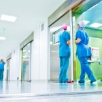 La mortalidad en hospitales aumentó un 12,7% en 2020