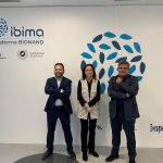Ibima y Farmaindustria acercan la investigación en nuevos medicamentos a estudiantes