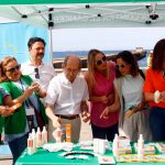 Los farmacéuticos de Almería y la AECC colaboran en la protección de la piel en verano