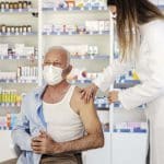 Los profesionales de las farmacias andaluzas se inmunizarán de gripe en estos establecimientos