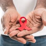 El 51% de las personas con VIH ha sentido estigma de la sociedad, según un estudio