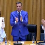 Sánchez acerca su discurso a la izquierda para frenar ‘la corriente reaccionaria’