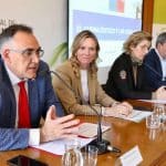 Las farmacias de Cantabria y el Gobierno lanzan una campaña para dar visibilidad a la migraña
