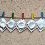 Sefac, de acuerdo con Sanidad en la dispensación de preservativos a jóvenes para frenar las TIS