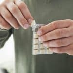 Sanidad valora cambios en la cartera del SNS que amplíen el acceso a fármacos antitabaco