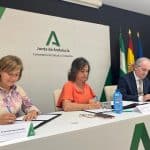 Las farmacias andaluzas colaborarán en el programa de cribado de cáncer de colon