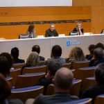 Gómez Caamaño confirma el interés de la Xunta por ampliar la colaboración con la farmacia