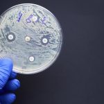 Efpia: los bonos transferibles de antibióticos, un 45% más barato de lo que preveía la UE