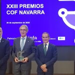 Enrique Ordieres recibe el XXII Premio del COF de Navarra por su trayectoria profesional