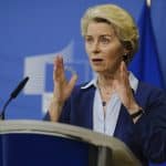 Europa da una vuelta más a su estrategia en IA para reforzar la investigación científica