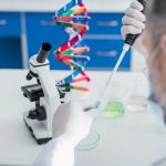 ‘PopEVE’, un modelo a estudio para acelerar el diagnóstico de enfermedades raras