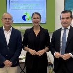 “La farmacia tiene un papel clave en la educación sanitaria de familias con animales”