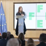 Oliver: “Solo unidos podremos hacer que la voz del farmacéutico empresario se escuche”