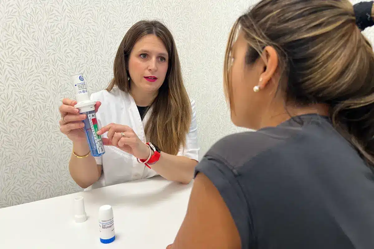 Las farmacias de Guipúzcoa promueven el uso adecuado de inhaladores en asma y EPOC