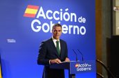 Pedro Sánchez, durante su intervención en el Instituto Cervantes.