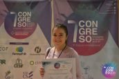 María Dolores Ibáñez, una de las estudiantes premiadas por Fundación Hefame en el 7º Congreso de Estudiantes de Farmacia de la Universidad de Valencia.