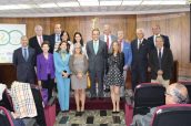 Encuentro entre la Universidad y la profesión organizado por el COF de Jaén