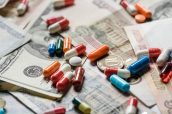 RECURSO economia de la salud dinero pastillas