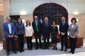 Los participantes en el Encuentro de Expertos Retos en el Desarrollo de las Estrategias contra el Cáncer en el País Vasco