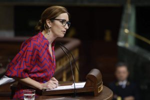 Mónica García, ministra de Sanidad en el Congreso de los Diputados.