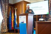 Javier Padilla, durante su intervención en el encuentro de la UIMP