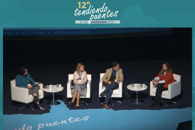 Un momento del debate en el Congreso Tendiendo Puentes que se celebra en Toledo.