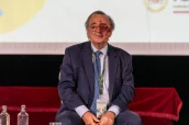 Mariano Barbacid en los cursos de verano de El Escorial