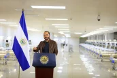 Nayib Bukele, presidente de El Salvador en la inauguración de un hospital