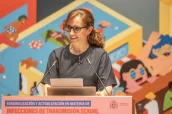 La ministra durante el anuncio de la campaña.