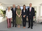 María Ángeles Figuerola, Jesús Aguilar, Matilde Sánchez Reyes, Elena Casaus Lara y Juan Yermo.