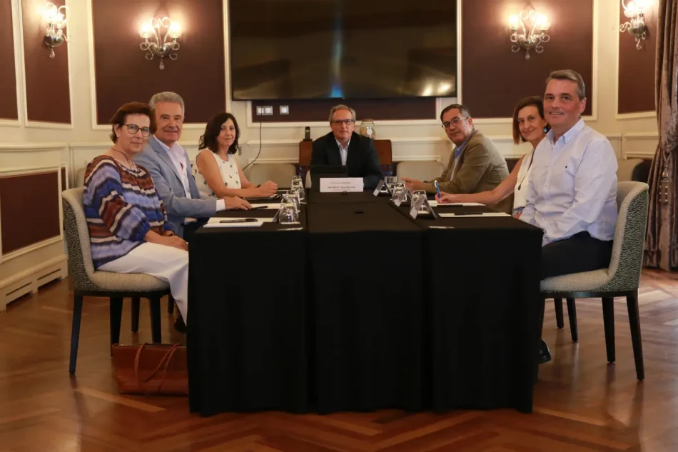 Participantes en el Encuentro de Expertos ‘Retos en el desarrollo de biomarcadores oncológicos’
