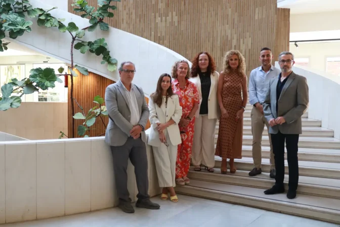 Participantes en el Encuentro de Expertossobre ‘El valor social de la innovación terapéutica en oncología’ celebrado en Sevilla