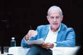 Iñaki Betolaza en una de sus últimas intervenciones públicas en el cargo, el pasado 21 de septiembre en la Jornada Post ISPOR, organizada por Diariofarma.