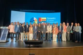 Ponentes del 25 Encuentro de la Industria Farmacéutica en la UIMP y miembros de los órganos de gobierno de Farmaindustria.
