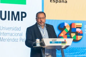 César Hernández, director general de Cartera Común de Servicios del SNS y Farmacia