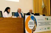 El consejero de Salud de Andalucía, Jesús Aguirre, en la jornada en la que el Grupo OAT ha presentado los datos de adherencia en Andalucía.