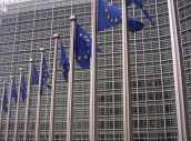 Banderas_europeas_en_la_Comisión_Europea